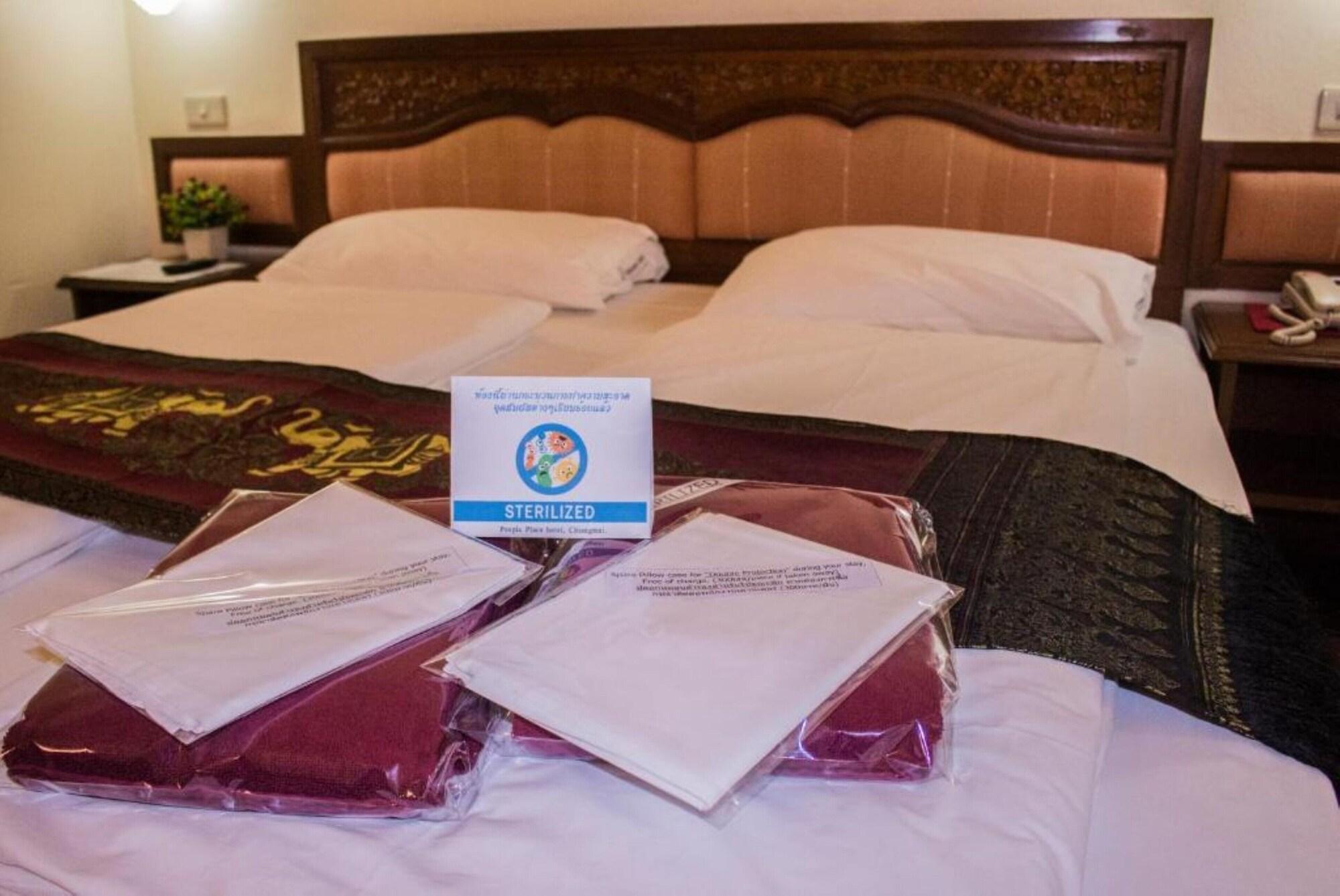 People Place Boutique In Town Hotel - SHA Extra Plus Chiang Mai Extérieur photo
