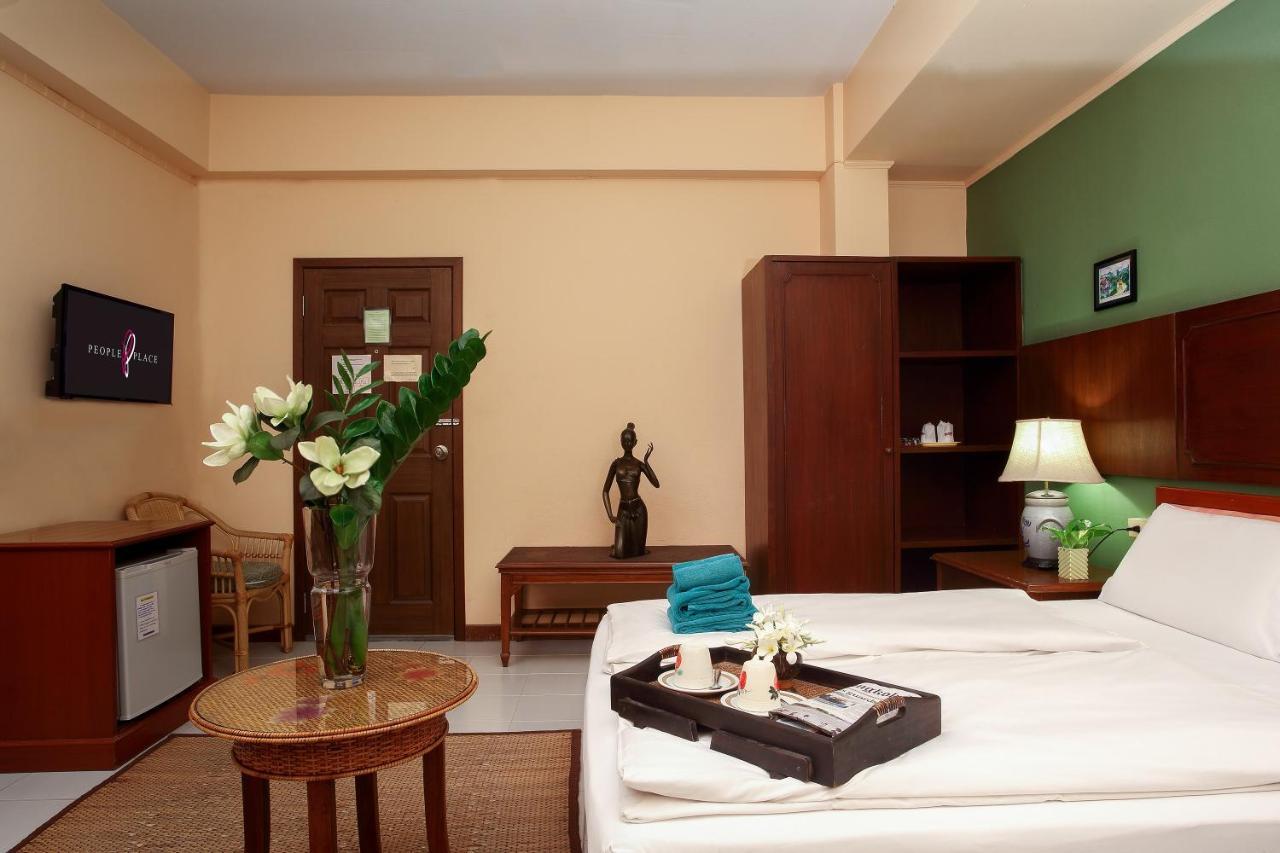 People Place Boutique In Town Hotel - SHA Extra Plus Chiang Mai Extérieur photo