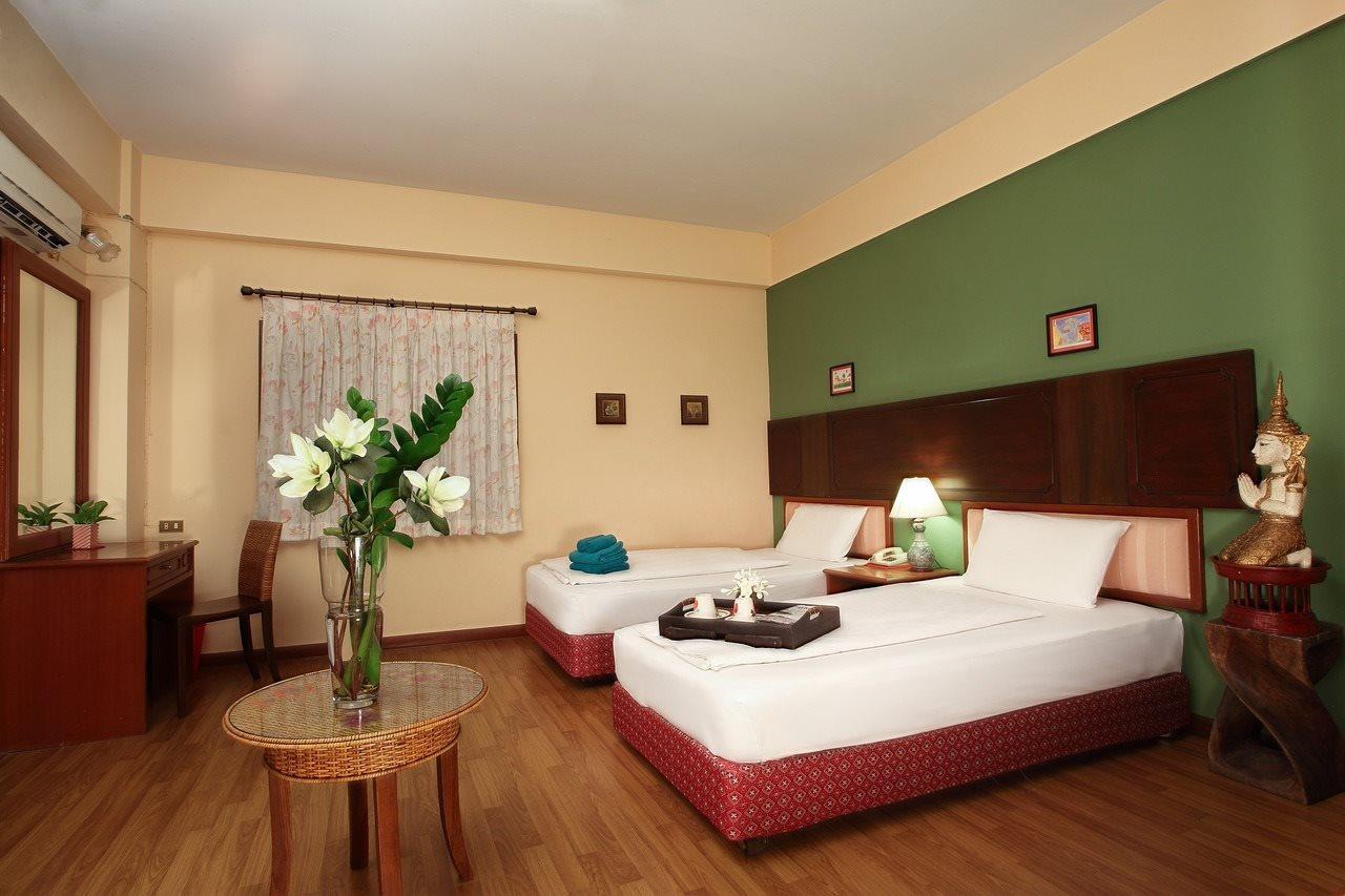 People Place Boutique In Town Hotel - SHA Extra Plus Chiang Mai Extérieur photo