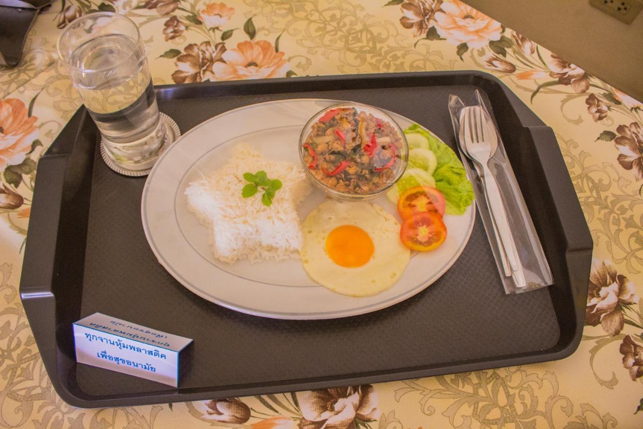 People Place Boutique In Town Hotel - SHA Extra Plus Chiang Mai Extérieur photo