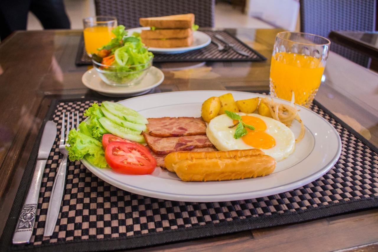 People Place Boutique In Town Hotel - SHA Extra Plus Chiang Mai Extérieur photo